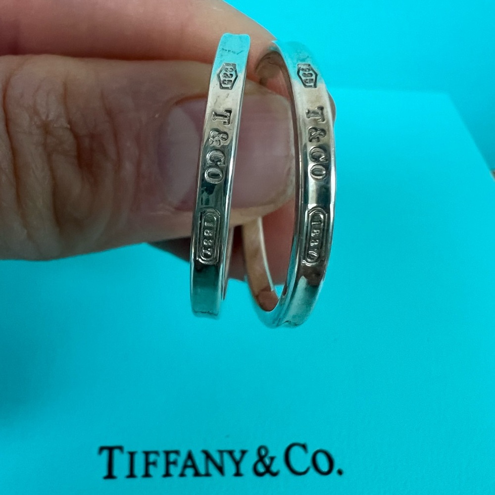 🔴Authentic Tiffany & Co. 1837 Sterling Silver Hoop Earrings🔴 - Picture 2 of 11